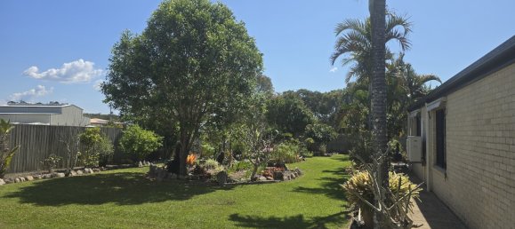 3 bedrooms House in Cooloola Cove, Australia No. 158 4