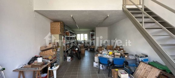 Almacén en Grotte di Castro, Italy 100 m² No. 252273 2