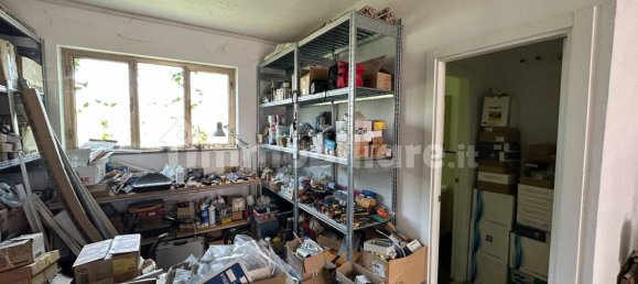 Almacén en Grotte di Castro, Italy 100 m² No. 252273 3