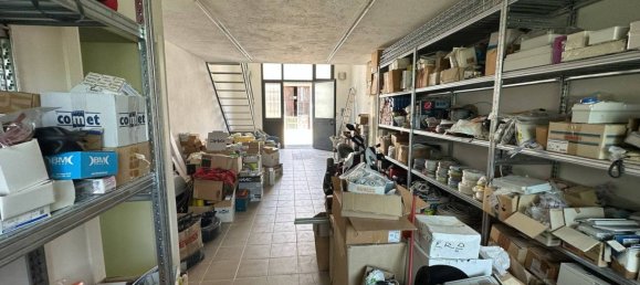 Almacén en Grotte di Castro, Italy 100 m² No. 252273 5