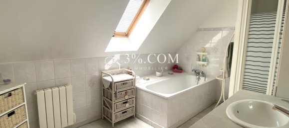 3 Schlafzimmer Villa in Halluin, France, Nr. 84111 11