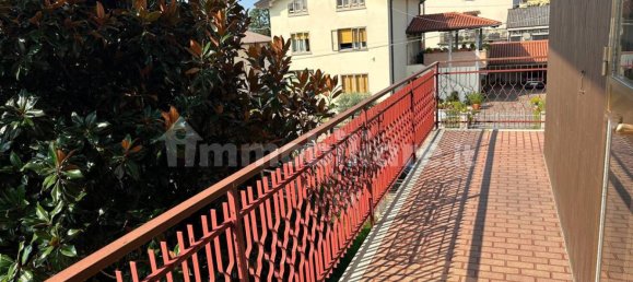 Apartamento T3 em Udine, Italy N.º 333138 8