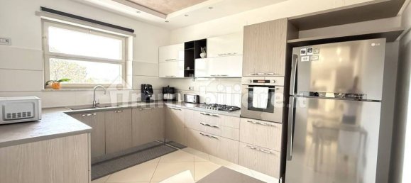 Apartamento T3 em Fondi, Italy N.º 336125 4