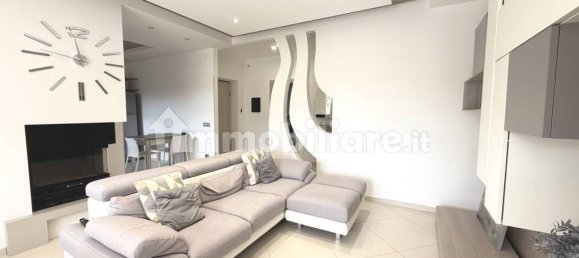 Apartamento T3 em Fondi, Italy N.º 336125 3