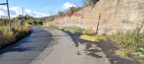  قطعة أرض في Fiumefreddo di Sicilia, Italy 15300متر مربع رقم 165365 5
