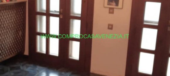 5-Zimmer Haus in Casier, Italy, Nr. 232817 3