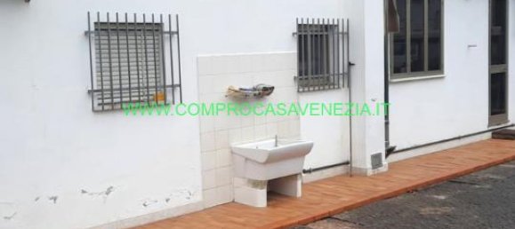 5-Zimmer Haus in Casier, Italy, Nr. 232817 2