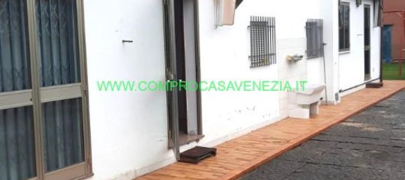 5-Zimmer Haus in Casier, Italy, Nr. 232817 22