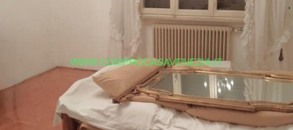 5-Zimmer Haus in Casier, Italy, Nr. 232817 8