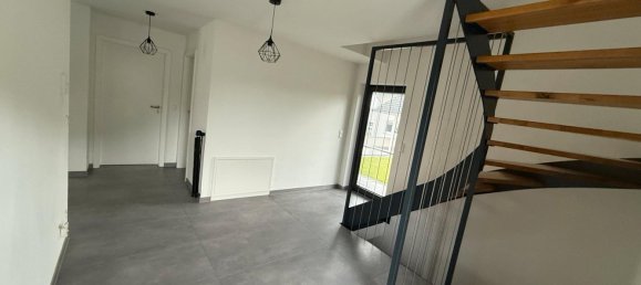 7 rooms Townhouse in Ravensburg, Germany No. 262399 2