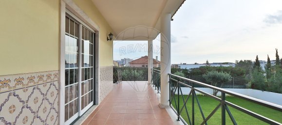 4 bedrooms House in Cascais, Portugal No. 51567 11