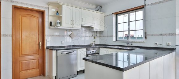 4 bedrooms House in Cascais, Portugal No. 51567 36