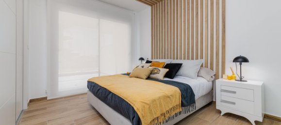 2 bedrooms Penthouse in Los Alcazares, Spain No. 10660 8