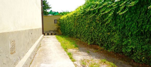 Apartamento de 4 habitaciónes en Pontedera, Italy No. 293023 8