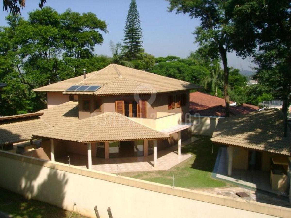 Дом с 4 спальнями в Сан-Паулу, Бразилия № 594178