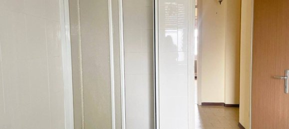 4 Schlafzimmer Wohnung in Mantua, Italy, Nr. 323479 17