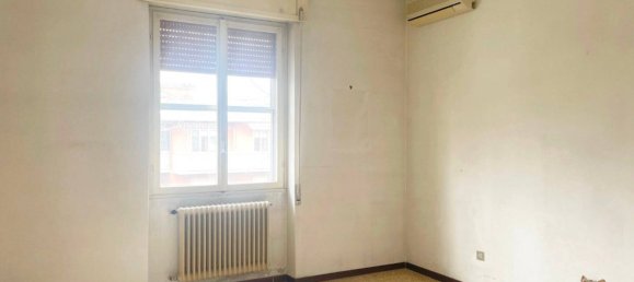4 Schlafzimmer Wohnung in Mantua, Italy, Nr. 323479 22