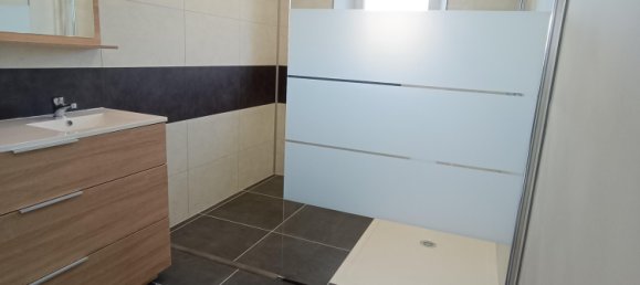 Casa T4 em Verneuil-sur-Igneraie, France N.º 75146 8