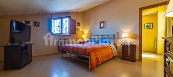 3 Schlafzimmer Villa in Rome, Italy, Nr. 16279 38