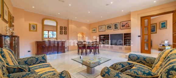 3 Schlafzimmer Villa in Rome, Italy, Nr. 16279 8