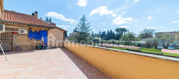 3 Schlafzimmer Villa in Rome, Italy, Nr. 16279 30
