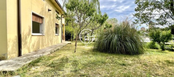 4غرفة فيلا في Desenzano del Garda, Italy رقم 279459 18