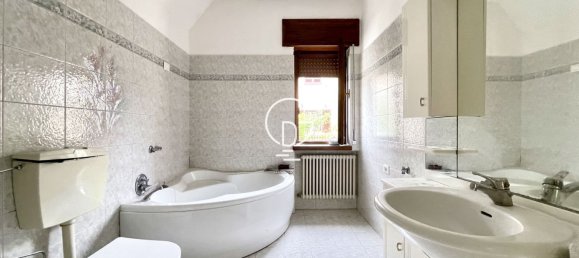 4غرفة فيلا في Desenzano del Garda, Italy رقم 279459 16