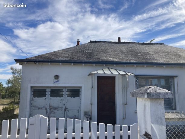 2 bedrooms House in Limeray, France No. 305912