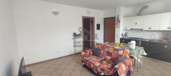 3-salle Appartement à Zandobbio, Italy No. 220030 2