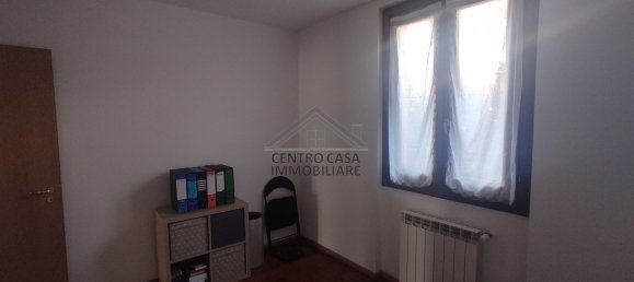 3-salle Appartement à Zandobbio, Italy No. 220030 7