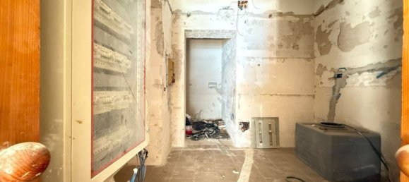 Propiedad comercial en Palermo, Italy 160 m² No. 376679 3