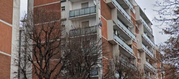 2-salle Appartement à Pioltello, Italy No. 227334 18