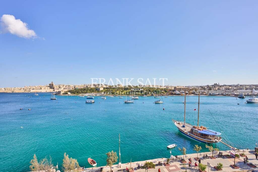 Квартира с 3 спальнями в Слима, Мальта № 8986