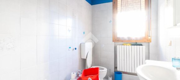 2 Schlafzimmer Wohnung in Vignola, Italy, Nr. 329384 12