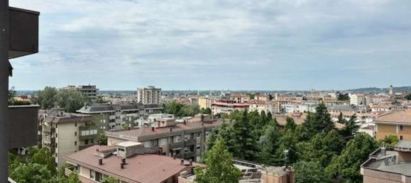 6-salle Penthouse à Conegliano, Italy No. 277938 4