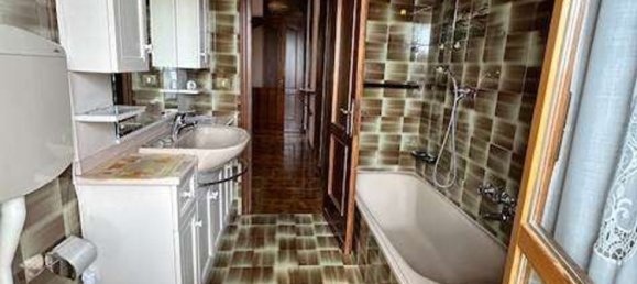 6-salle Penthouse à Conegliano, Italy No. 277938 12