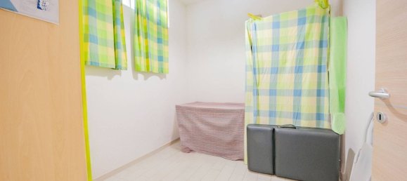 3-salle Appartement à Cagliari, Italy No. 285138 7