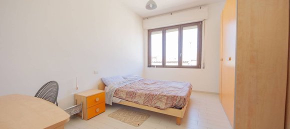 3-salle Appartement à Cagliari, Italy No. 285138 6