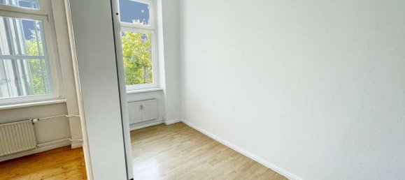 Квартира с 3 комнатами в Фридрихсхайн, Германия № 110266 14