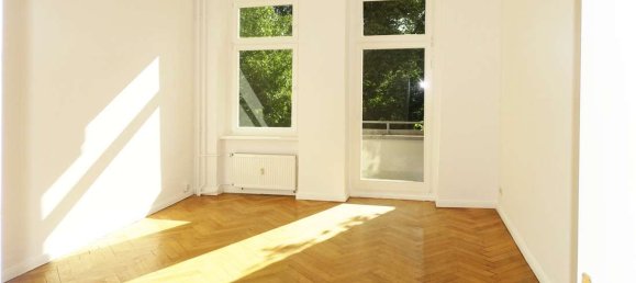 Квартира с 3 комнатами в Фридрихсхайн, Германия № 110266 11