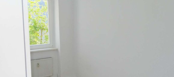 Квартира с 3 комнатами в Фридрихсхайн, Германия № 110266 13