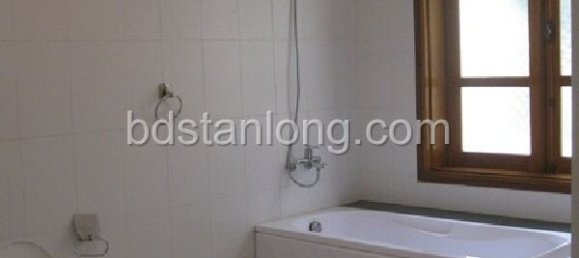 6 bedrooms Villa in Tay Ho, Vietnam No. 2706 4