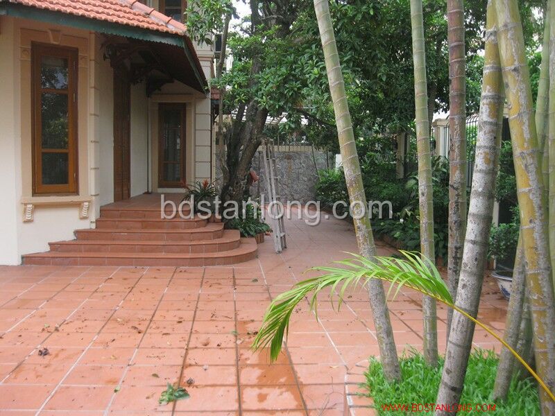 6 bedrooms Villa in Tay Ho, Vietnam No. 2706