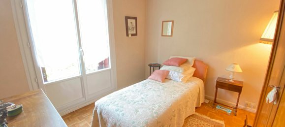 2 chambres Appartement à Orléans, France No. 259686 7