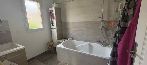 4 bedrooms House in Saint-Germain-des-Pres, France No. 283426 4