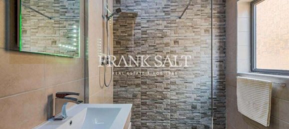 Apartamento de 3 dormitorios en Sliema, Malta No. 6997 23