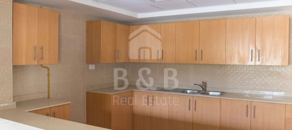 4 chambres Maison de ville à BAYTI, Al Hamra Village, UAE No. 60399 4