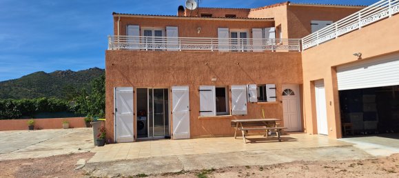 4 bedrooms Villa in Alata, France No. 59828 3