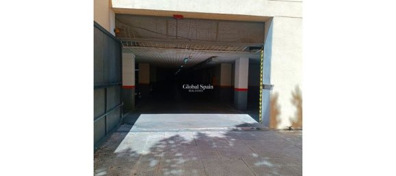  Parking in Alicante, Spain No. 189174 6