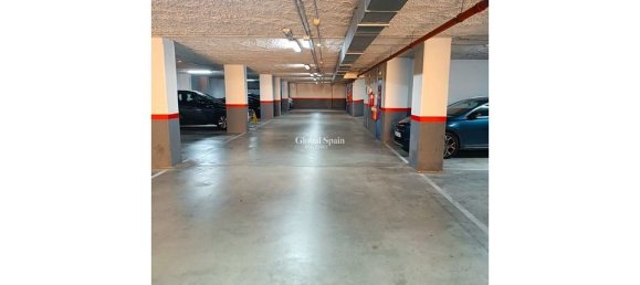  Parking in Alicante, Spain No. 189174 3